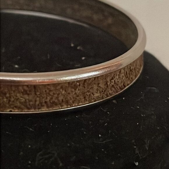 2.75” x 0.5” silver tone bangle bracelet with tan/brown druzy inlay - Picture 7 of 10